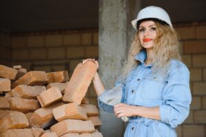 Как правильно класть кирпич для начинающих