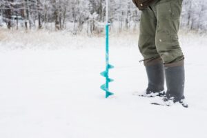 Как установить снегозадержатели из уголков